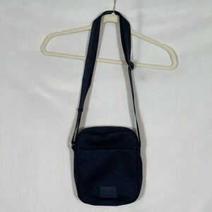 Armani Exchange Crossbody Bag NWOT Navy Small Logo Print